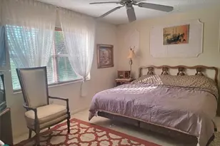 8260 SW 24th St, North Lauderdale, FL 33068 - Photo 6