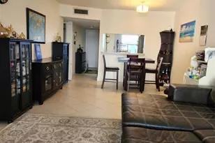 11358 Taft St, Pembroke Pines, FL 33026 - Photo 10