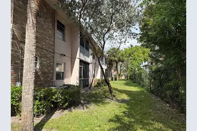 8401  Royal Palm Blvd, Unit #8401, Coral Springs, FL 33065 - Photo 36
