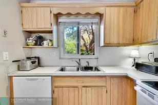 3300 Atlanta St, Hollywood, FL 33021 - Photo 8