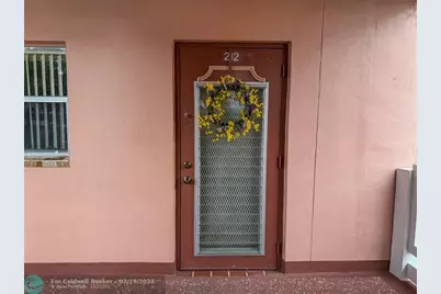 9460  Sunrise Lake Blvd, Unit #212, Sunrise, FL 33322 - Photo 8