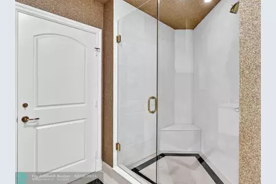 7000  Island Blvd, Unit #Ph-06, Aventura, FL 33160 - Photo 26