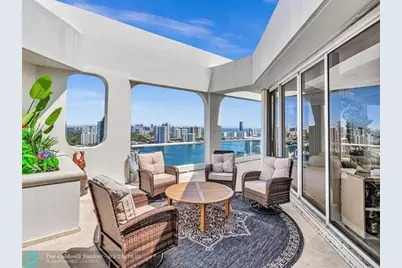 7000  Island Blvd, Unit #Ph-06, Aventura, FL 33160 - Photo 8