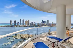 7000 Island Blvd, Aventura, FL 33160 - Photo 2