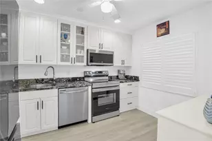 21364 Cypress Hammock Dr, Boca Raton, FL 33428 - Photo 12