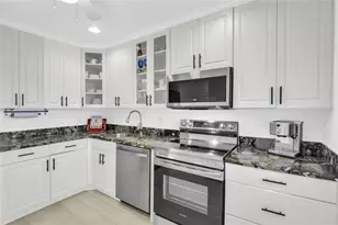 21364 Cypress Hammock Dr, Boca Raton, FL 33428 - Photo 10