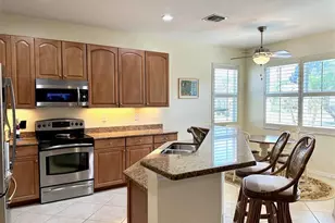 6305 Astor Pl, Vero Beach, FL 32966 - Photo 12