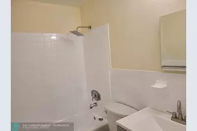 25 NW 11th St, Fort Lauderdale, FL 33311 - Photo 42