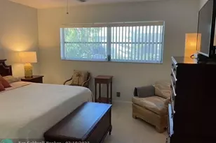 2141 NE 68th St, Fort Lauderdale, FL 33308 - Photo 18