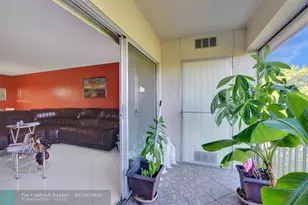 901 SW 138th Ave, Hollywood, FL 33027 - Photo 16