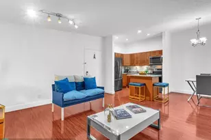 7164 Ashmont Cir, Tamarac, FL 33321 - Photo 8