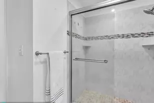 7164 Ashmont Cir, Tamarac, FL 33321 - Photo 26