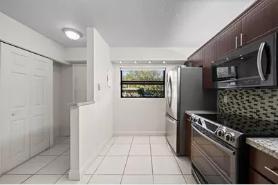 7625 NW 79th Ave, Unit #106, Tamarac, FL 33321 - Photo 6