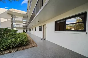 7625 NW 79th Ave, Tamarac, FL 33321 - Photo 2