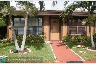 2300  Dogwood Ct, Unit #2300, Pembroke Pines, FL 33026 - Photo 1