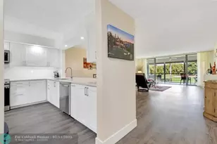 11114 Green Lakes Dr Unit, Boynton Beach, FL 33437 - Photo 2