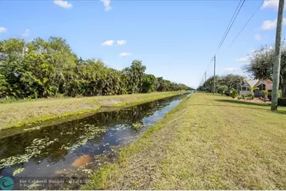 6358  Westchester Club Dr, Boynton Beach, FL 33437 - Photo 18