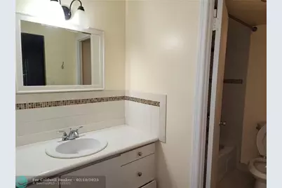 7001  Environ Blvd, Unit #604, Lauderhill, FL 33319 - Photo 6