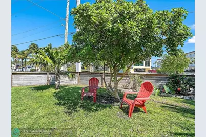 400  45th St, West Palm Beach, FL 33407 - Photo 22