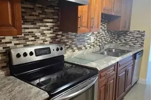 7051 Environ Blvd, Lauderhill, FL 33319 - Photo 4