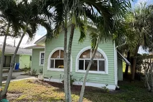 418 NE 4th St, Pompano Beach, FL 33060 - Photo 4