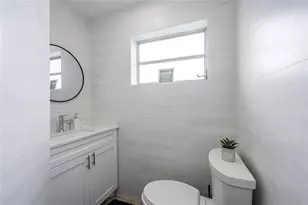 825 SW 14th St, Fort Lauderdale, FL 33315 - Photo 26