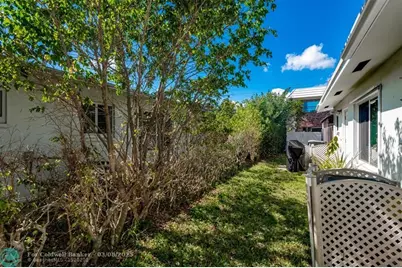 321 SE 1st Ave, Pompano Beach, FL 33060 - Photo 34