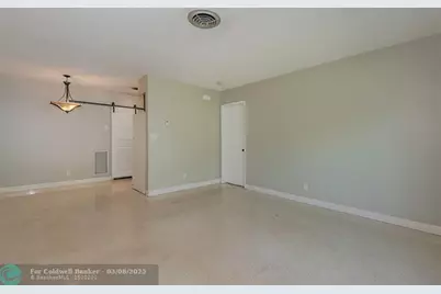 321 SE 1st Ave, Pompano Beach, FL 33060 - Photo 10