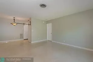 321 SE 1st Ave, Pompano Beach, FL 33060 - Photo 10