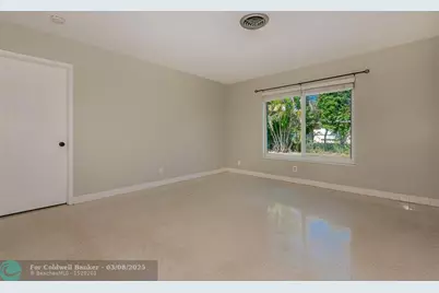 321 SE 1st Ave, Pompano Beach, FL 33060 - Photo 12