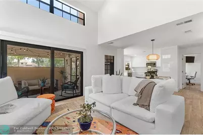 376  Prestwick Circle, Unit #3, Palm Beach Gardens, FL 33418 - Photo 1