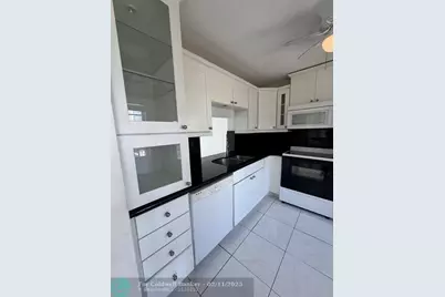 1893 S Ocean Dr, Unit #704, Hallandale Beach, FL 33009 - Photo 6