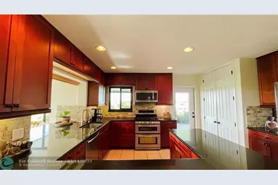 17350 NW 144th Ave, Okeechobee, FL 34972 - Photo 6