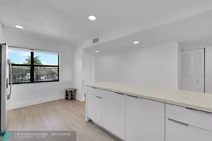 2606 NW 104th Ave, Sunrise, FL 33322 - Photo 6