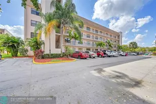 2606 NW 104th Ave, Sunrise, FL 33322 - Photo 2