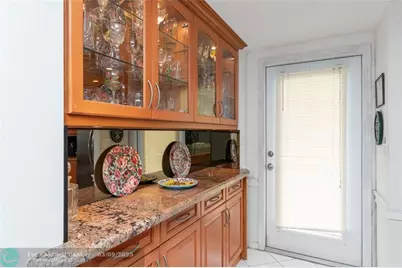 2731 NE 14th Street Cswy, Unit #637, Pompano Beach, FL 33062 - Photo 18