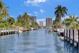 4030 Bayview Dr, Fort Lauderdale, FL 33308 - Photo 1