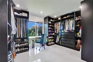 4030 Bayview Dr, Fort Lauderdale, FL 33308 - Photo 18