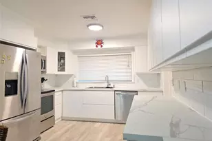 2585 SE 3rd St, Pompano Beach, FL 33062 - Photo 10