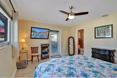 2585 SE 3rd St, Pompano Beach, FL 33062 - Photo 24