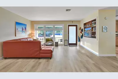 2585 SE 3rd St, Pompano Beach, FL 33062 - Photo 6