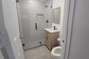 1600 NW 2nd Ave, Fort Lauderdale, FL 33311 - Photo 32