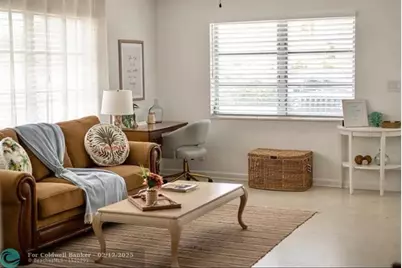 3232 NE 15th St, Pompano Beach, FL 33062 - Photo 2