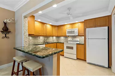 3850  Galt Ocean Dr, Unit #904, Fort Lauderdale, FL 33308 - Photo 8