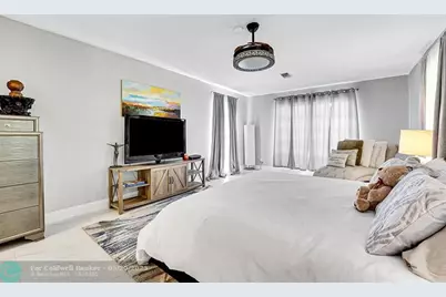 1618  The 12th Fairway, Wellington, FL 33414 - Photo 14