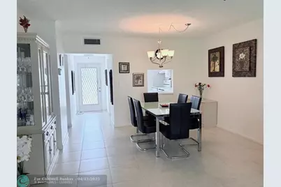 1055  Country Club Dr, Unit #404, Margate, FL 33063 - Photo 8