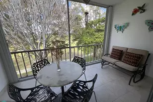 1055 Country Club Dr, Margate, FL 33063 - Photo 12