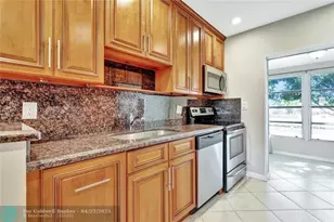 7290 NW 1st St, Margate, FL 33063 - Photo 1