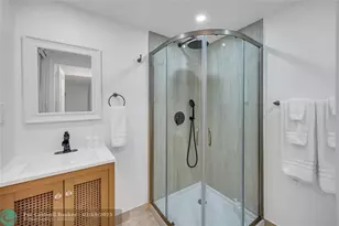 2500 Hibiscus Pl, Fort Lauderdale, FL 33301 - Photo 46