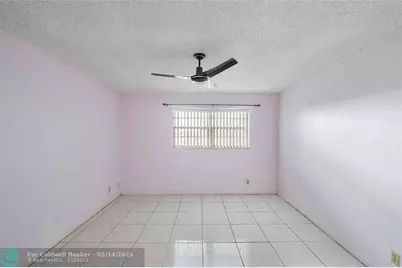 8205 NW 61st St, Unit #B305, Tamarac, FL 33321 - Photo 22